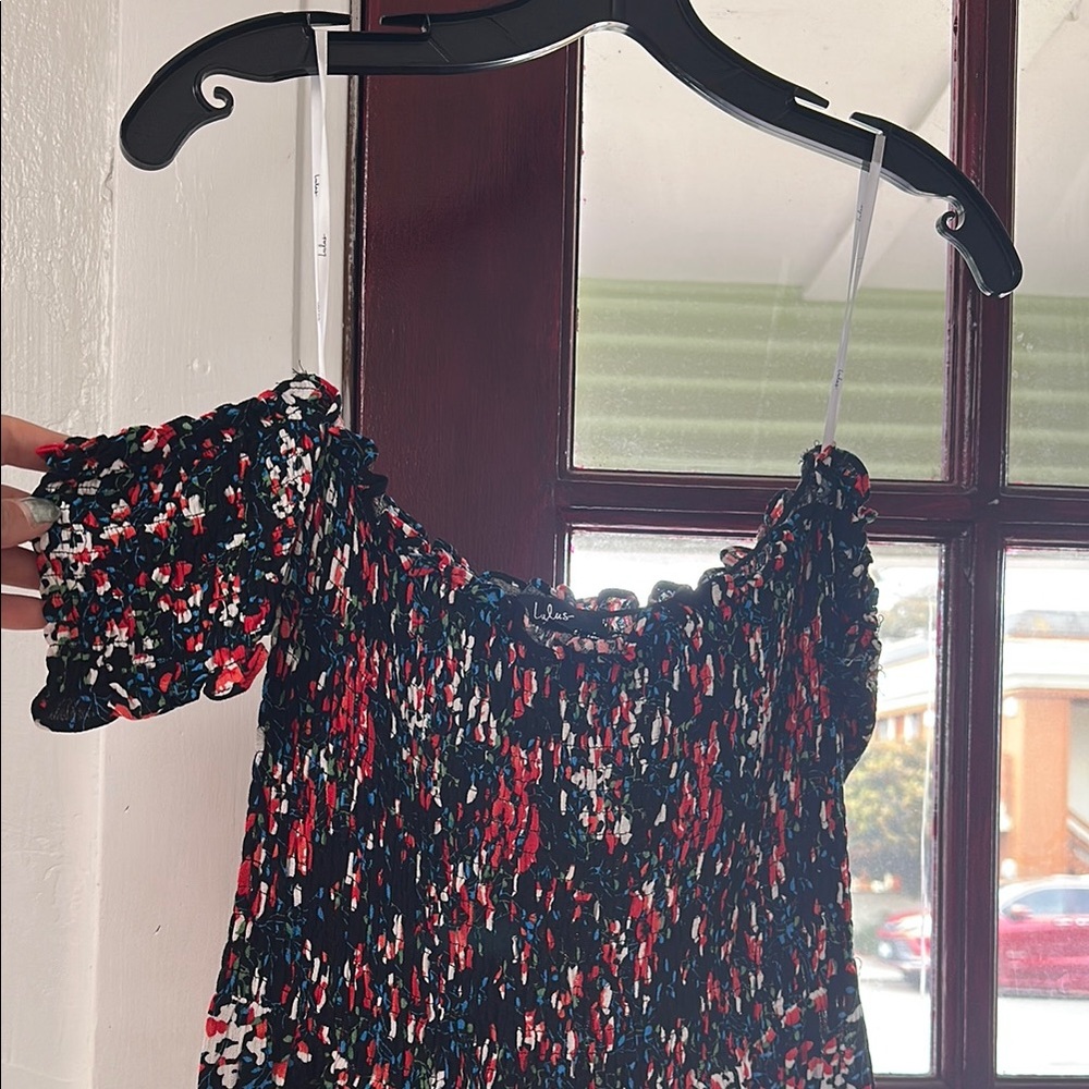 Lulu's Black and Red Puff Sleeve Midi Dress